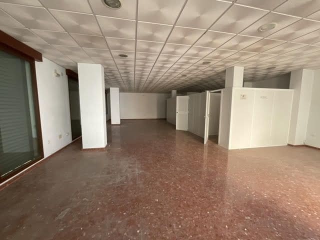 Erhverv til salg i Antequera - € 120.000 (Ref: 9232240)