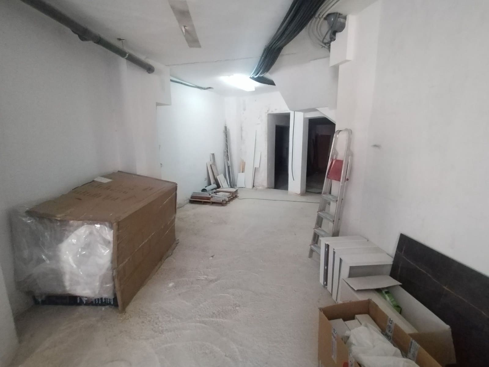 Kommersiell til salgs i Antequera - € 127 000 (Ref: 9232242)