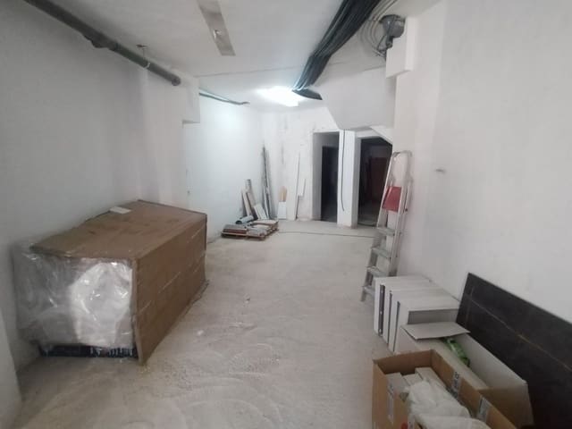 Erhverv til salg i Antequera - € 127.000 (Ref: 9232242)