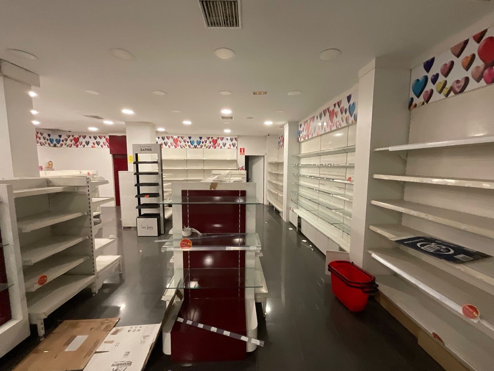 Kaupallinen vuokrattavana paikassa Antequera - 2 000 € (Ref: 9232243)