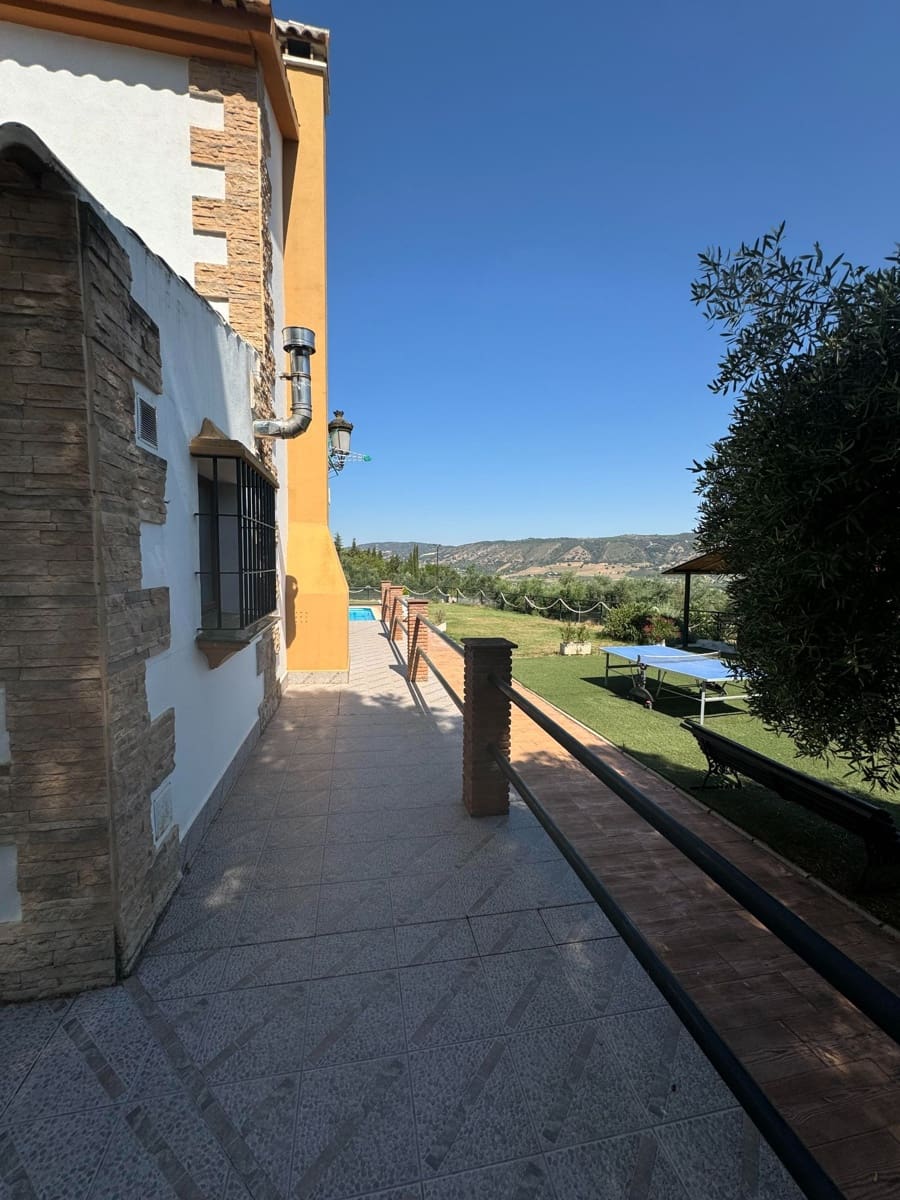 5 soverom Villa til salgs i Ronda med svømmebasseng garasje - € 1 300 000 (Ref: 9232244)