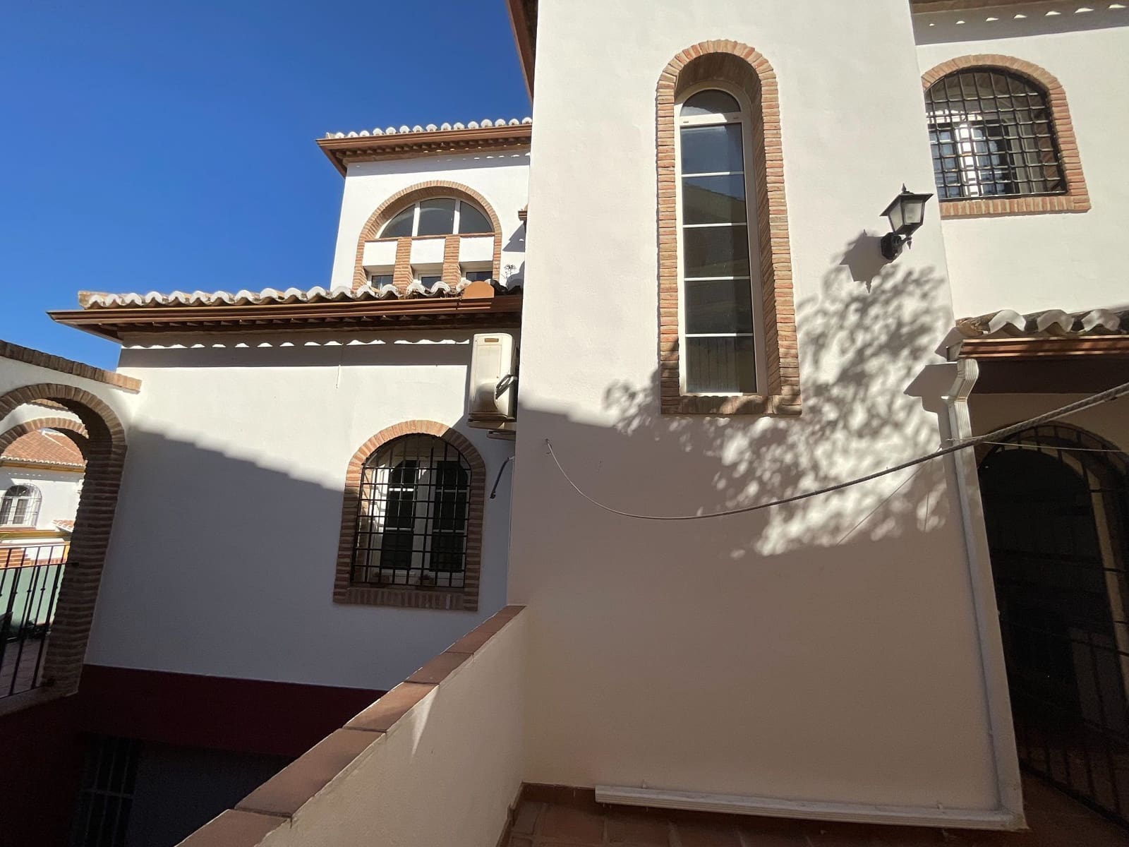 7 soveværelse Villa til salg i Antequera med swimmingpool garage - € 550.000 (Ref: 9242674)