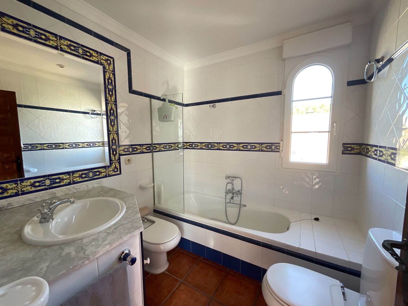 7 soveværelse Villa til salg i Antequera med swimmingpool garage - € 550.000 (Ref: 9242674)