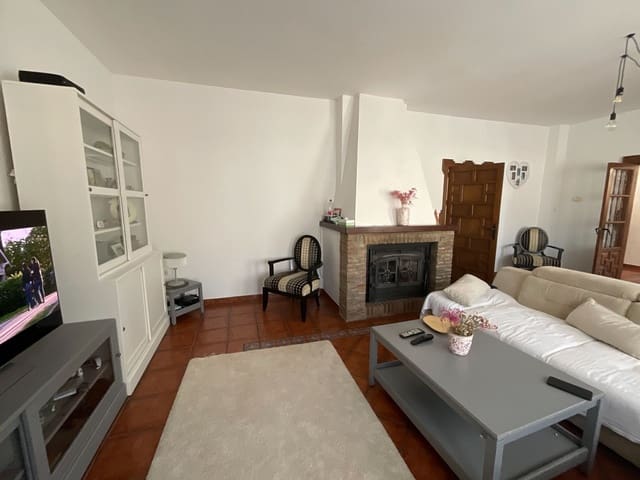 7 soveværelse Villa til salg i Antequera med swimmingpool garage - € 550.000 (Ref: 9242674)