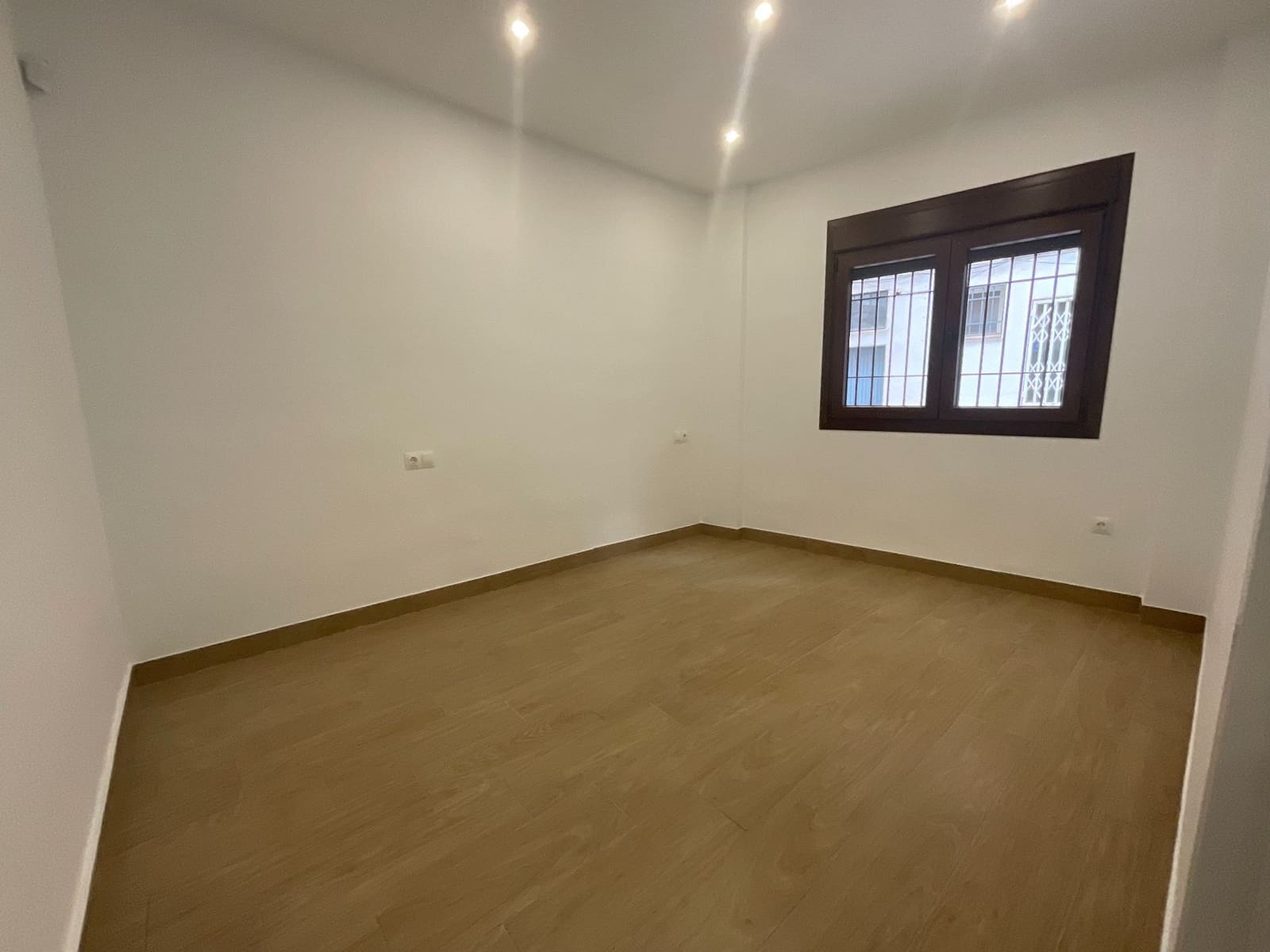 2 soveværelse Lejlighed til salg i Antequera - € 135.000 (Ref: 9262158)