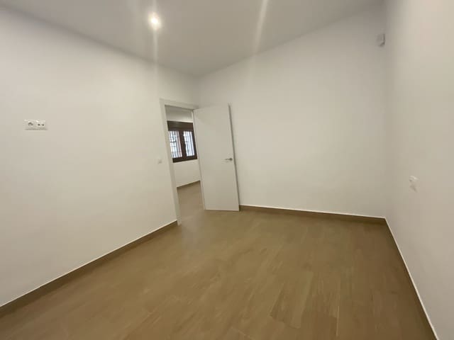 2 slaapkamer Flat te koop in Antequera - € 135.000 (Ref: 9262158)