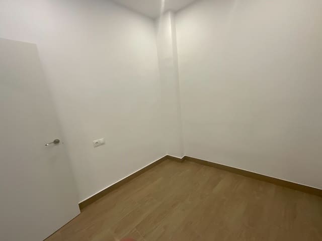 2 slaapkamer Flat te koop in Antequera - € 135.000 (Ref: 9262158)