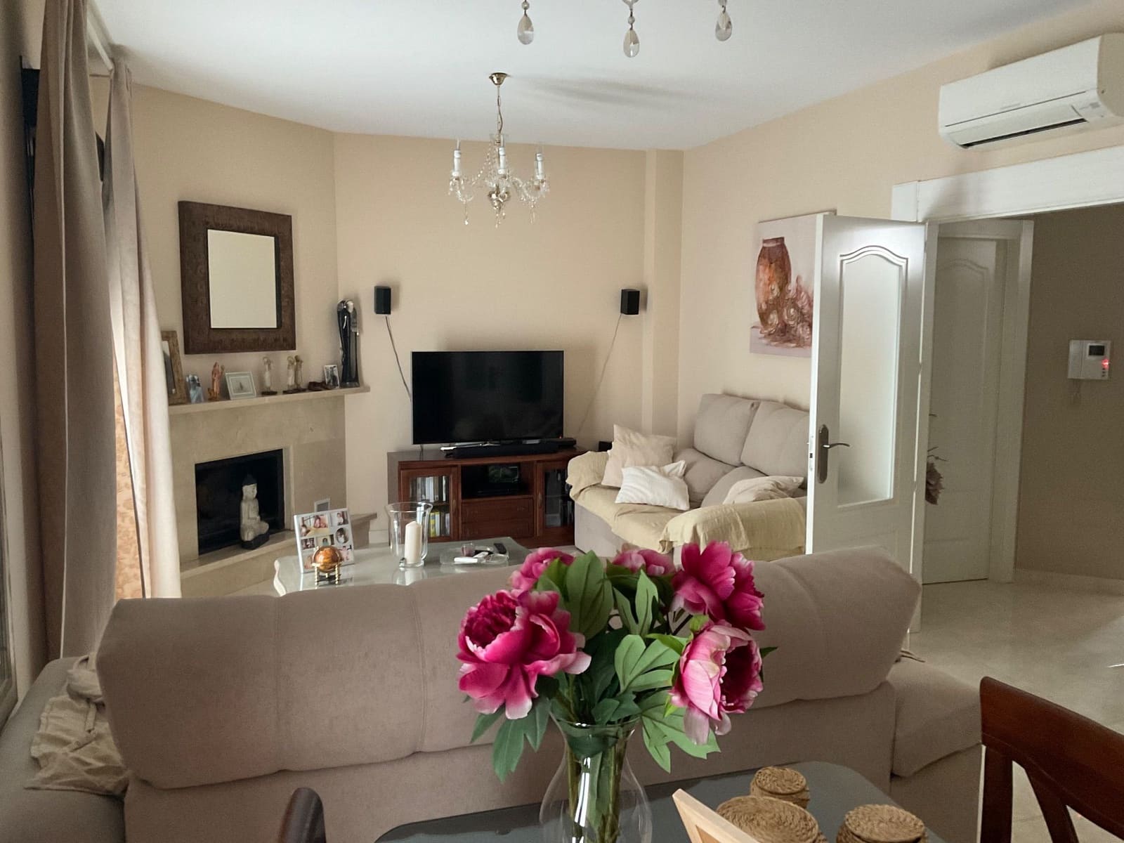 3 bedroom Villa for sale in Antequera with garage - € 440,000 (Ref: 9262159)