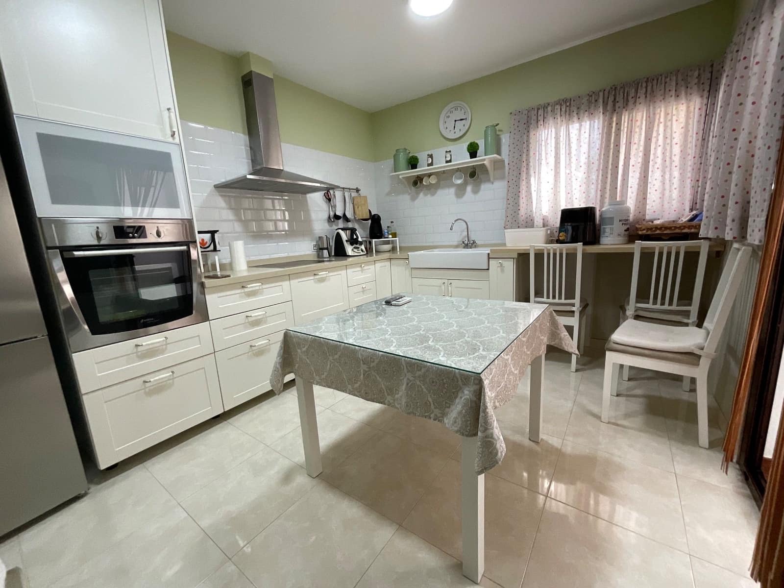 3 bedroom Villa for sale in Antequera with garage - € 440,000 (Ref: 9262159)