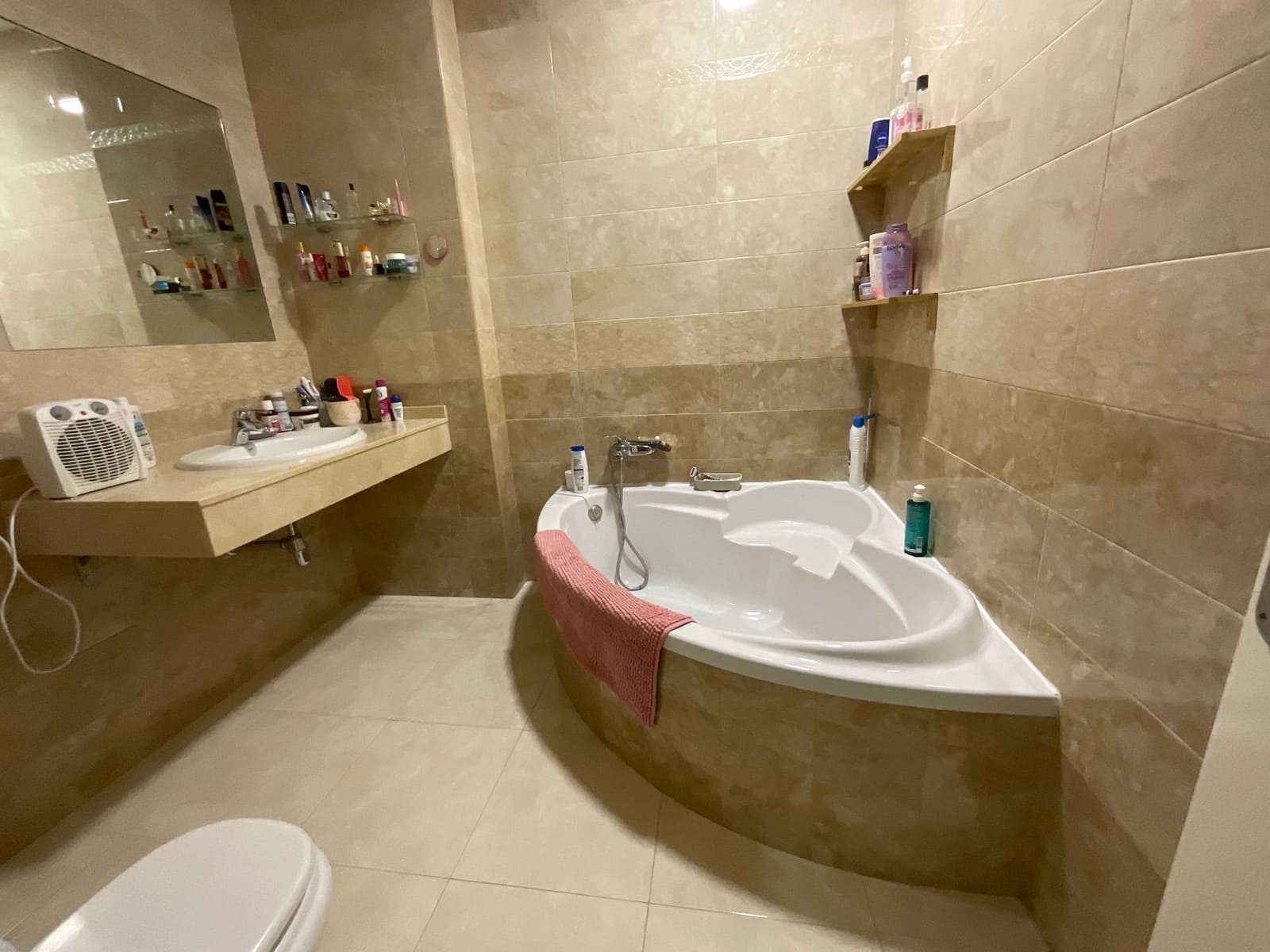 3 bedroom Villa for sale in Antequera with garage - € 440,000 (Ref: 9262159)