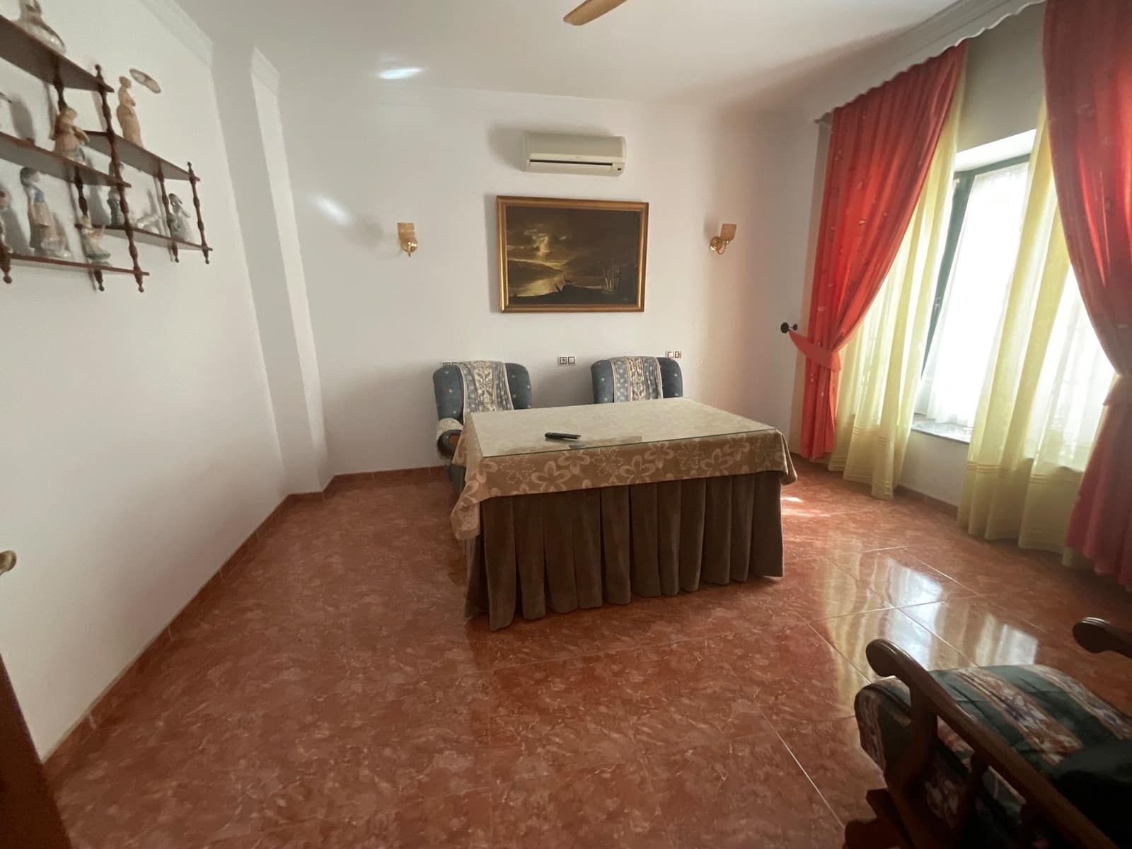 6 soverom Villa til salgs i Campillos med svømmebasseng garasje - € 270 000 (Ref: 9358839)