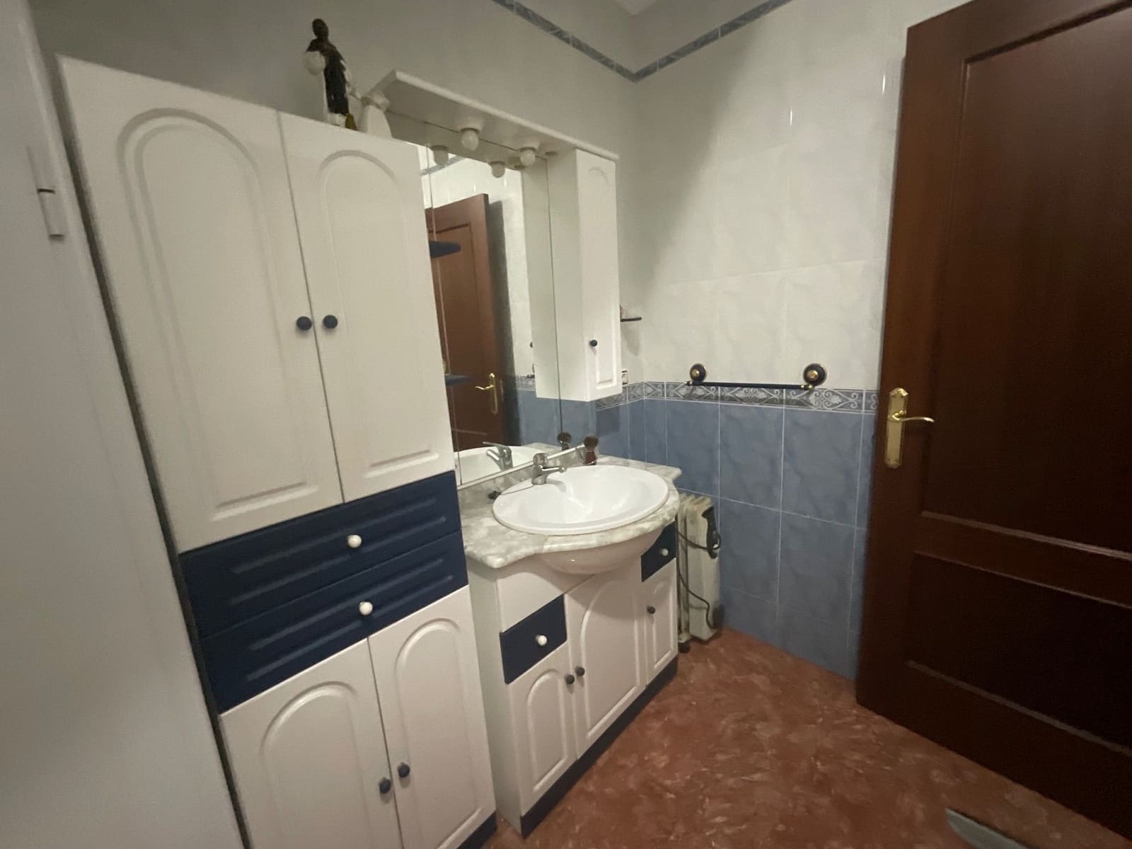 6 soverom Villa til salgs i Campillos med svømmebasseng garasje - € 270 000 (Ref: 9358839)