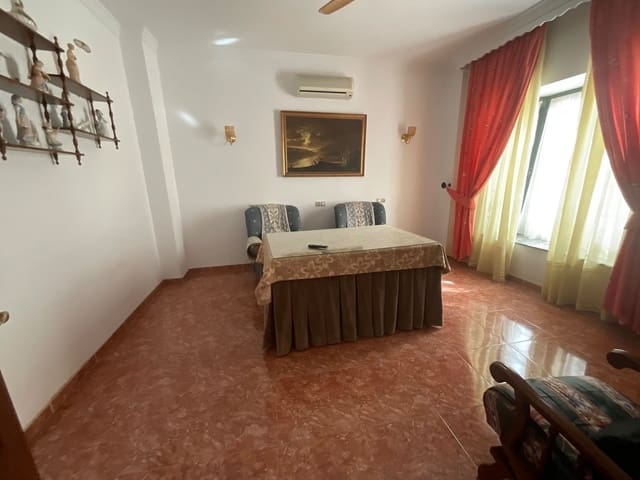 6 soveværelse Villa til salg i Campillos med swimmingpool garage - € 270.000 (Ref: 9358839)