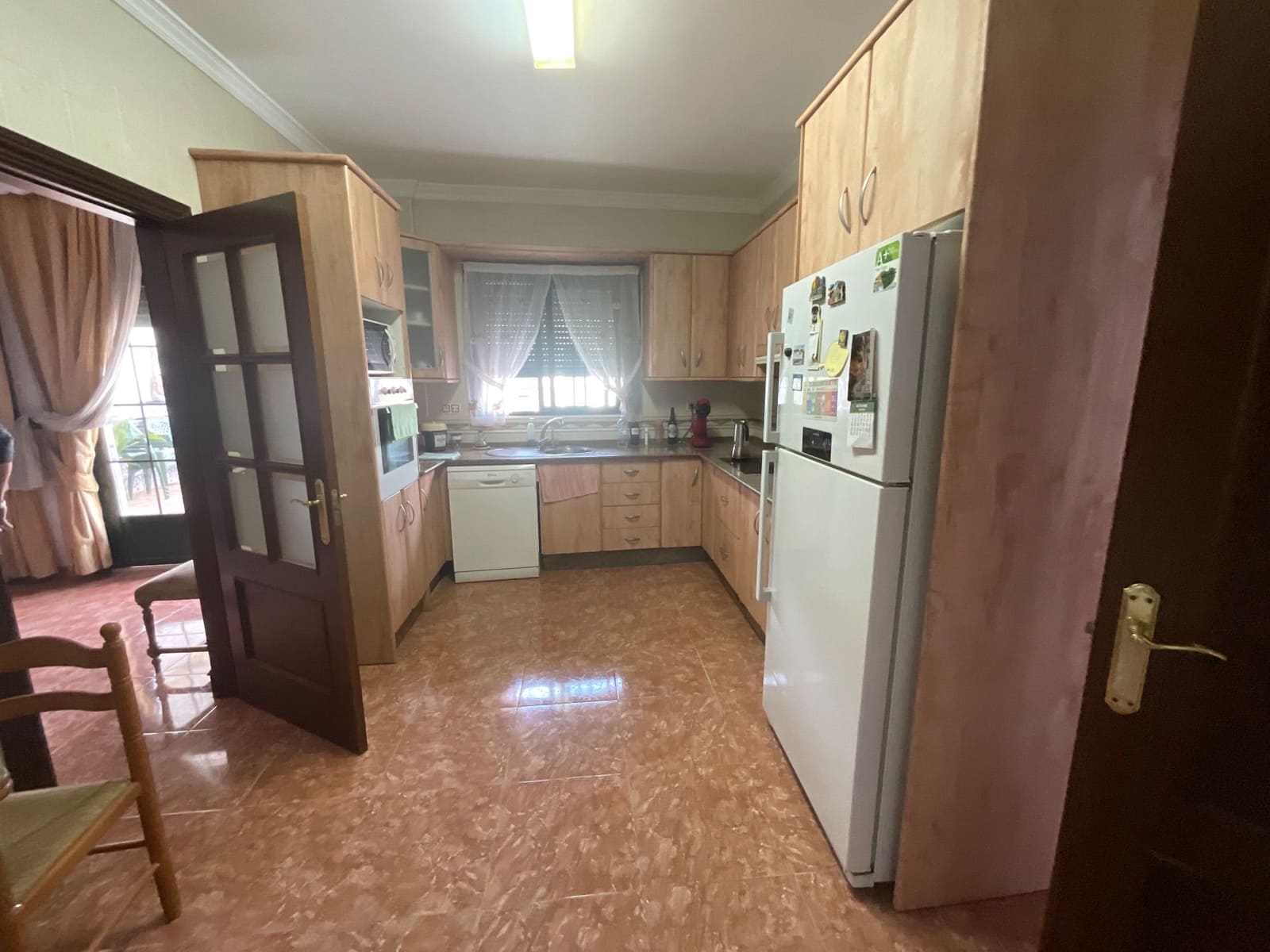 6 soverom Villa til salgs i Campillos med svømmebasseng garasje - € 270 000 (Ref: 9358839)