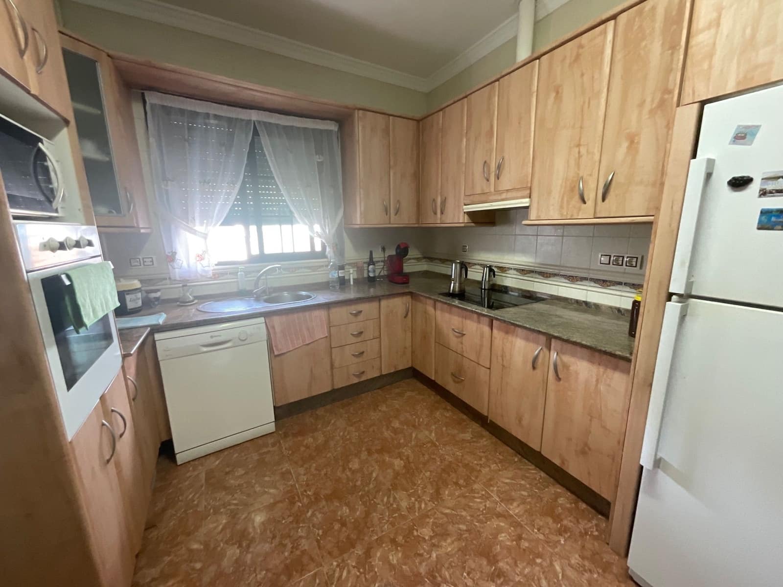 6 soverom Villa til salgs i Campillos med svømmebasseng garasje - € 270 000 (Ref: 9358839)