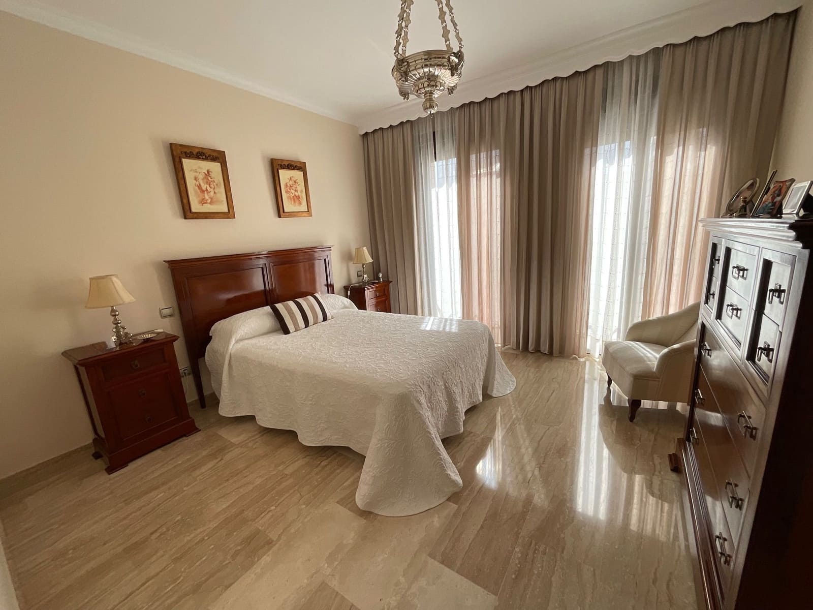 6 sovrum Villa till salu i Antequera med garage - 499 000 € (Ref: 9361888)