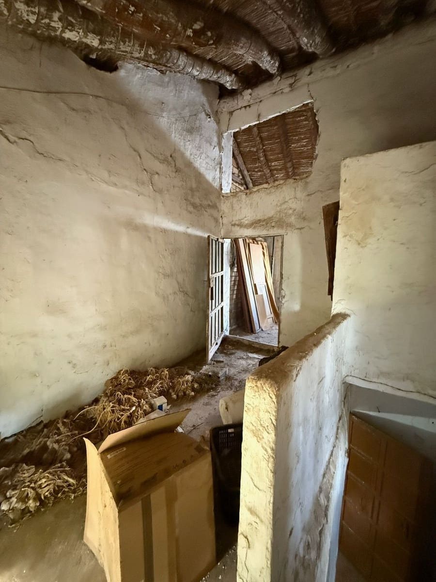 Finca/Landehus til salg i Antequera - € 159.000 (Ref: 9361889)