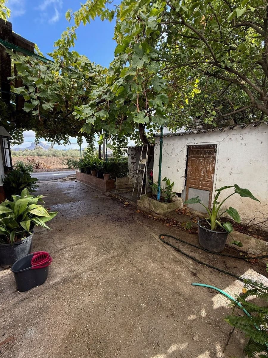 Finca/Landehus til salg i Antequera - € 159.000 (Ref: 9361889)