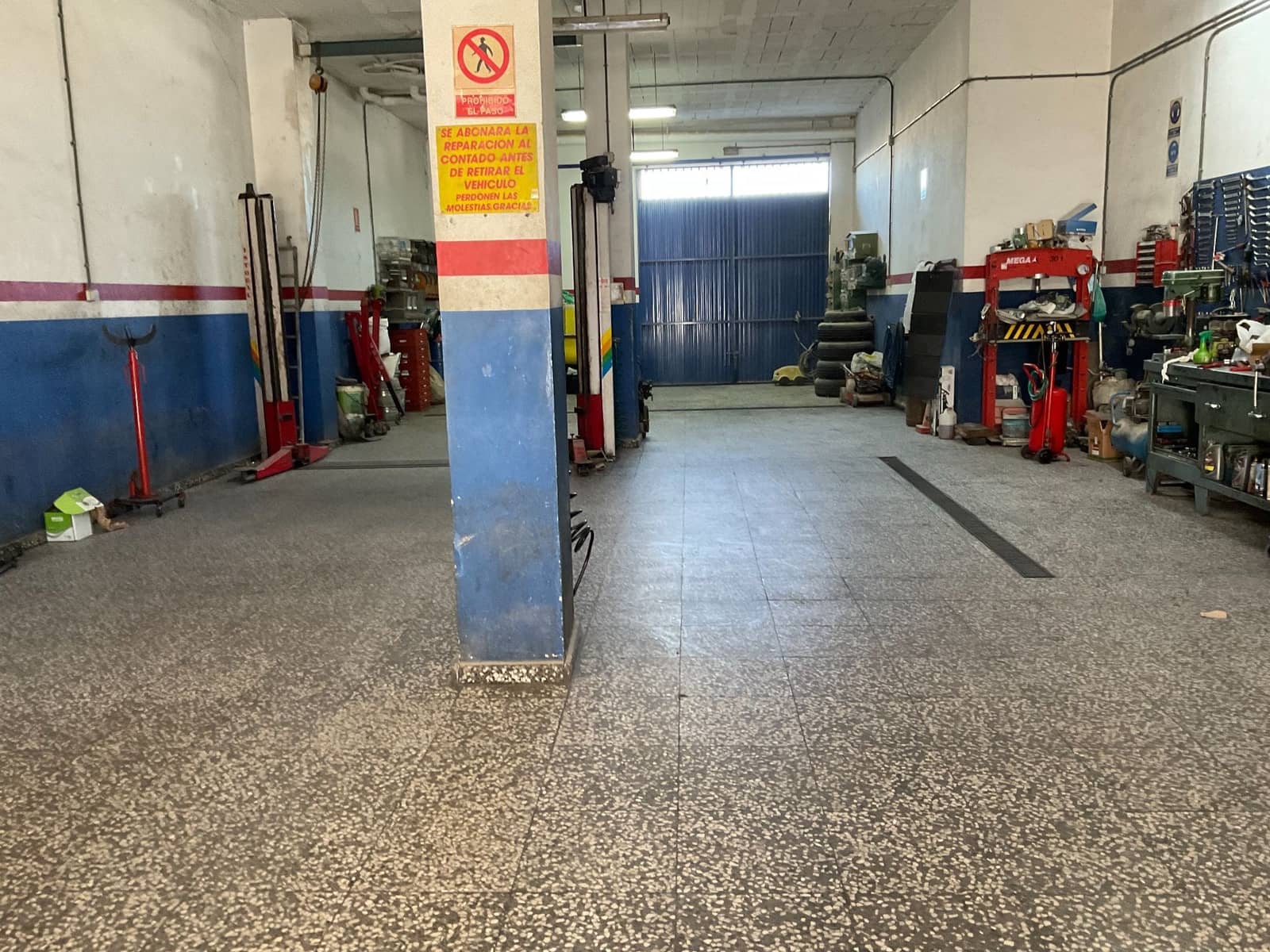 Erhverv til salg i Antequera - € 190.000 (Ref: 9406194)