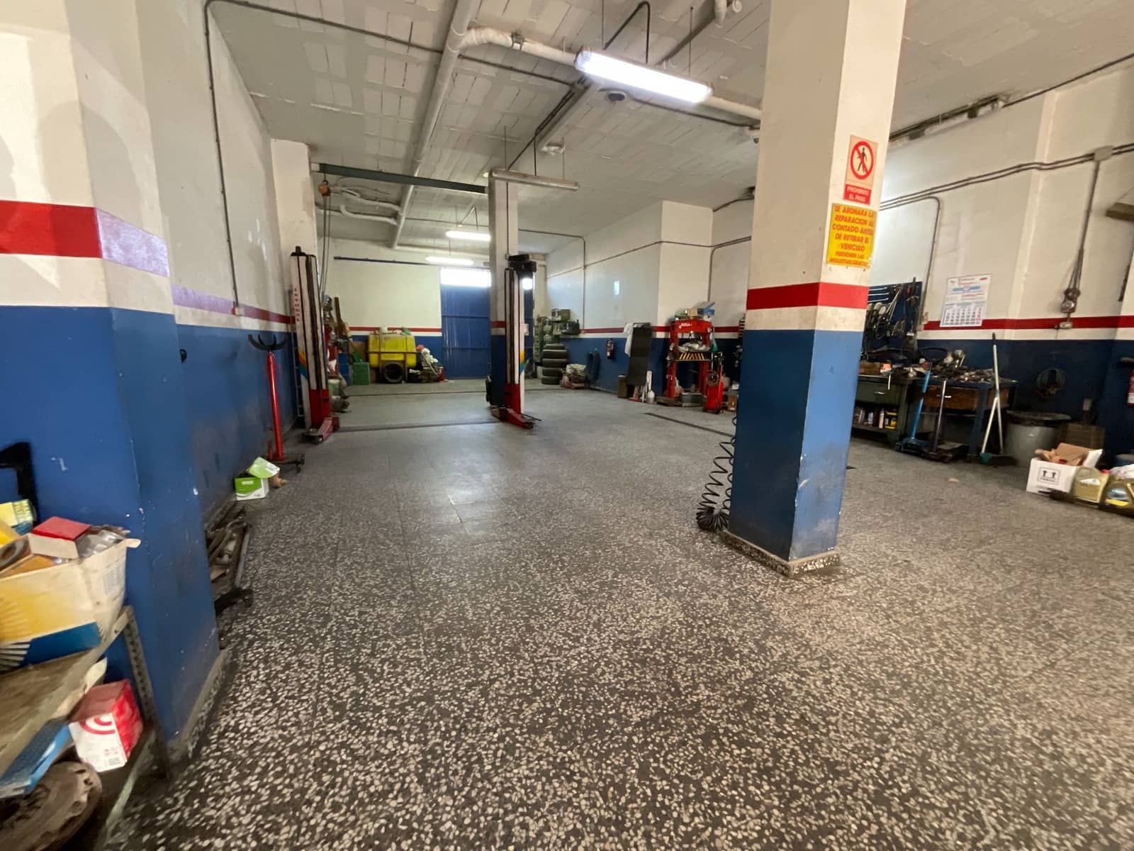 Erhverv til salg i Antequera - € 190.000 (Ref: 9406194)