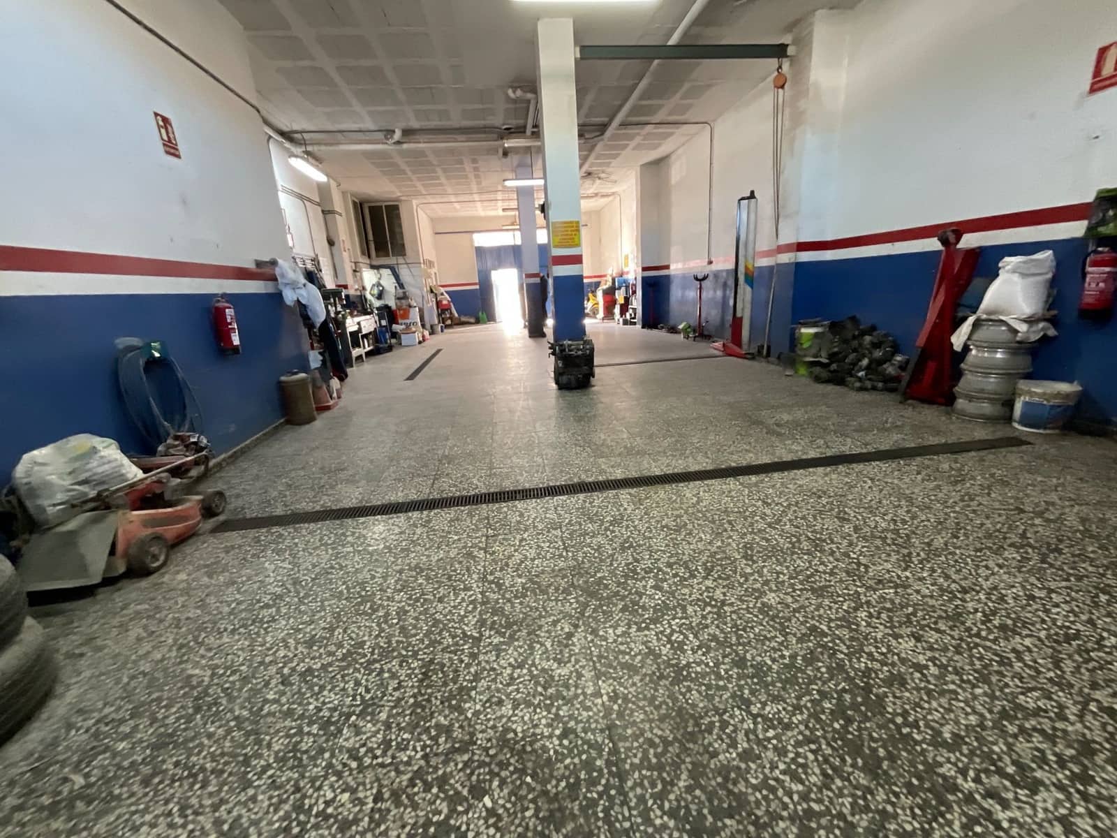 Erhverv til salg i Antequera - € 190.000 (Ref: 9406194)