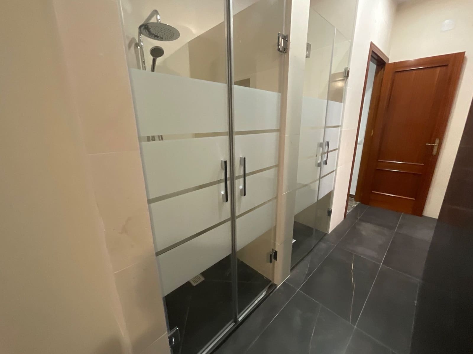 4 bedroom Flat for sale in Antequera - € 250,000 (Ref: 9415384)