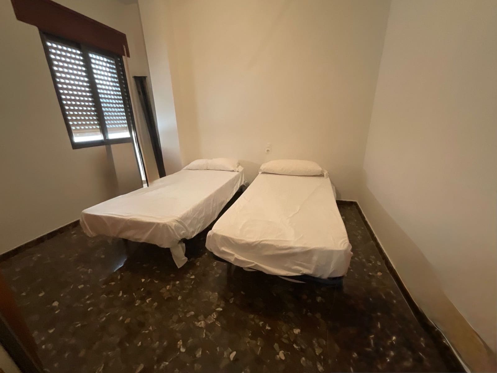 4 bedroom Flat for sale in Antequera - € 250,000 (Ref: 9415384)