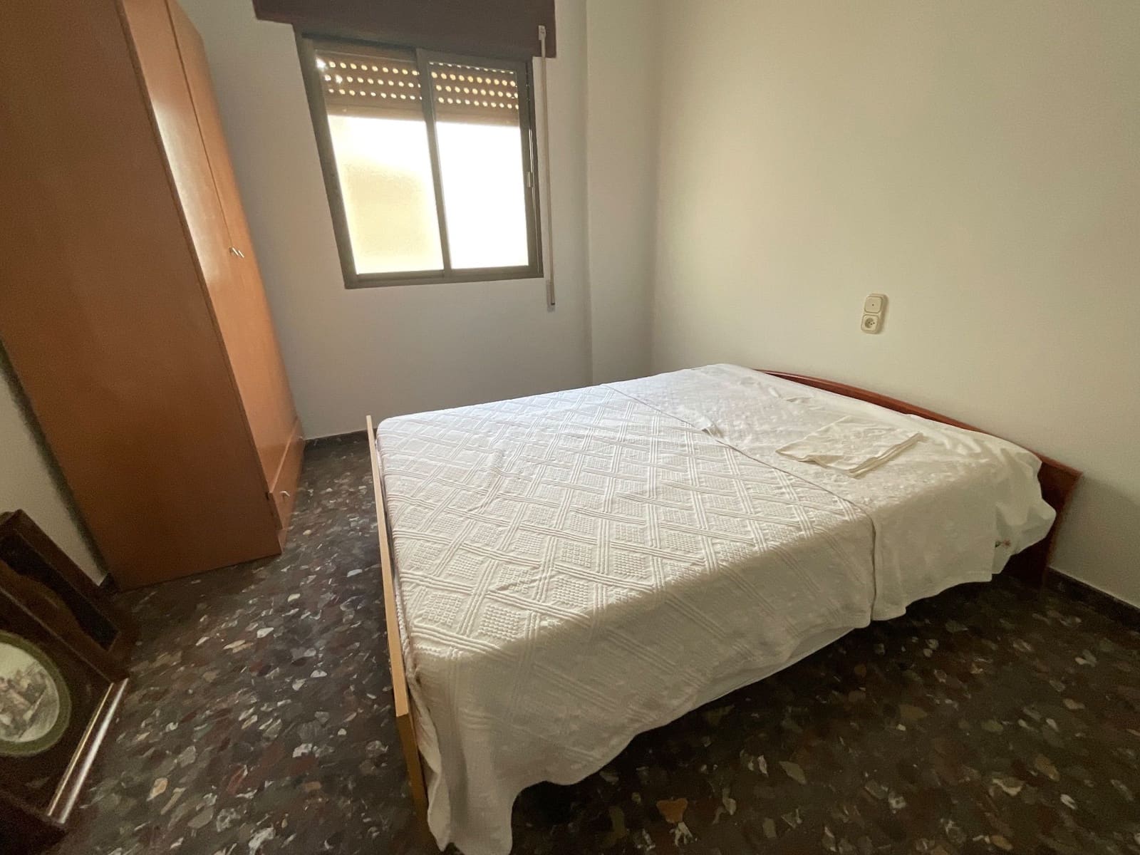 4 bedroom Flat for sale in Antequera - € 250,000 (Ref: 9415384)