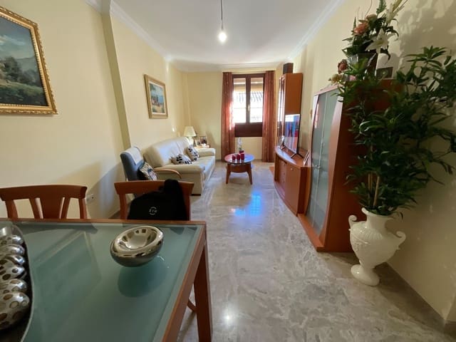 3 soveværelse Lejlighed til salg i Antequera med garage - € 256.000 (Ref: 9418881)