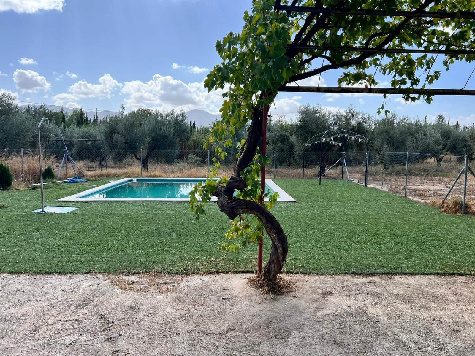 4 bedroom Villa for rent in Antequera with pool garage - € 1,500 (Ref: 9426853)