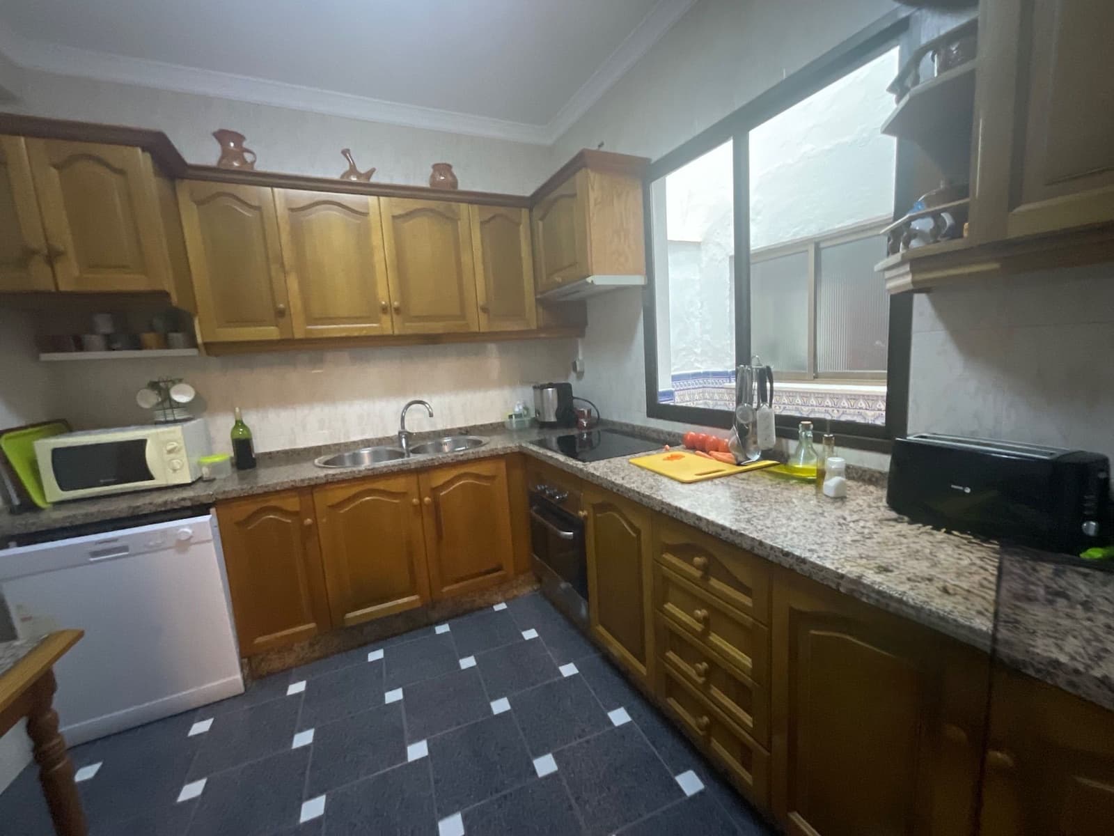 Chalet de 6 habitaciones en Antequera en venta - 295.000 € (Ref: 9455817)