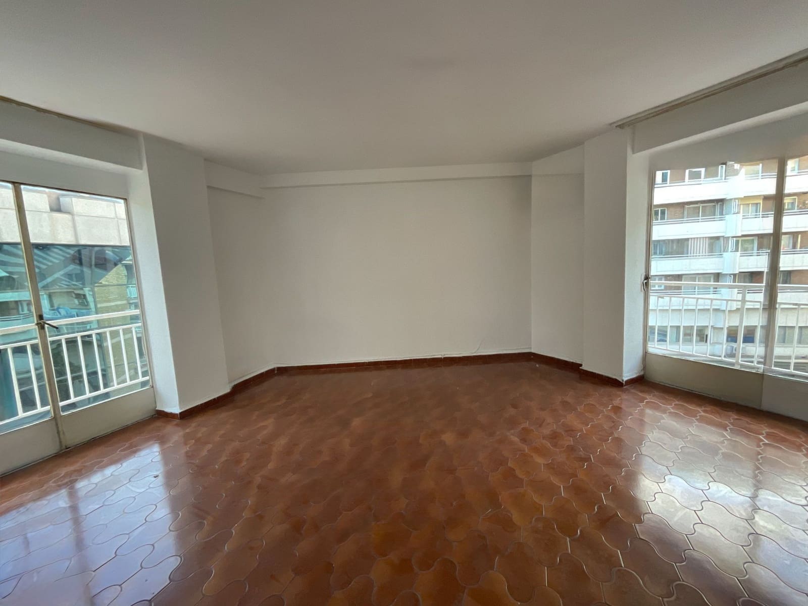 3 chambre Appartement à vendre à Malaga ville - 450 000 € (Ref: 9485131)