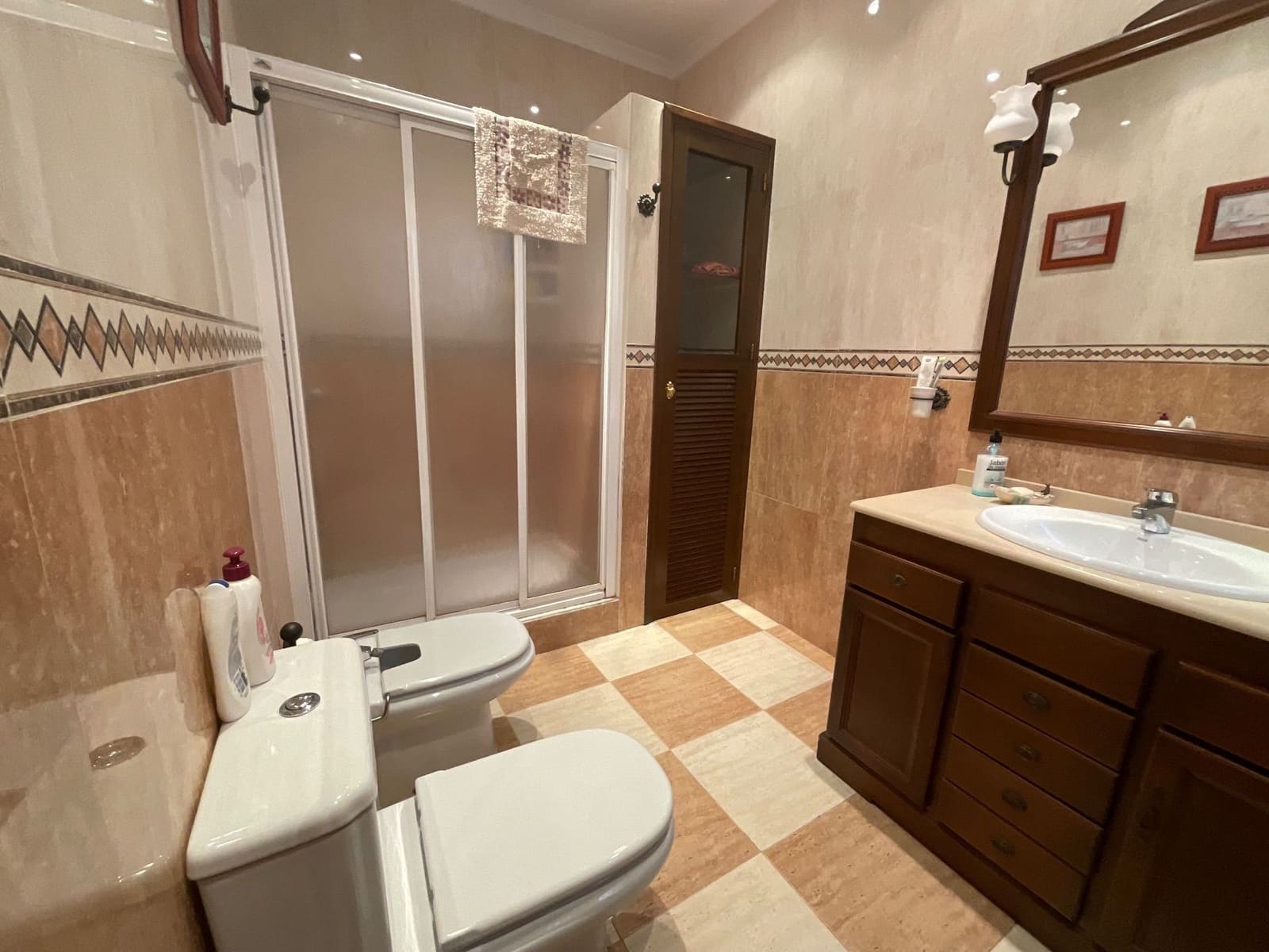 3 bedroom Finca/Country House for sale in Antequera with garage - € 175,000 (Ref: 9494256)