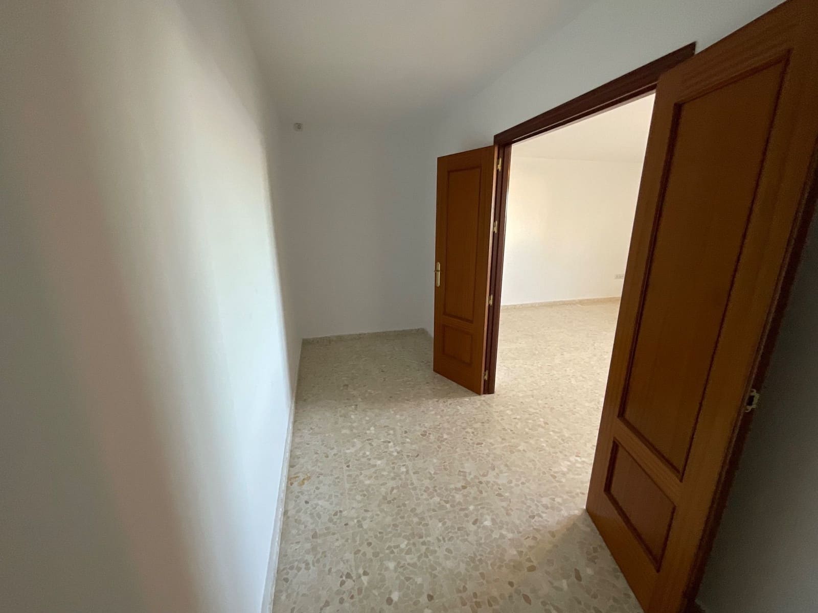 5 soverom Villa til salgs i Antequera med svømmebasseng garasje - € 420 000 (Ref: 9518412)