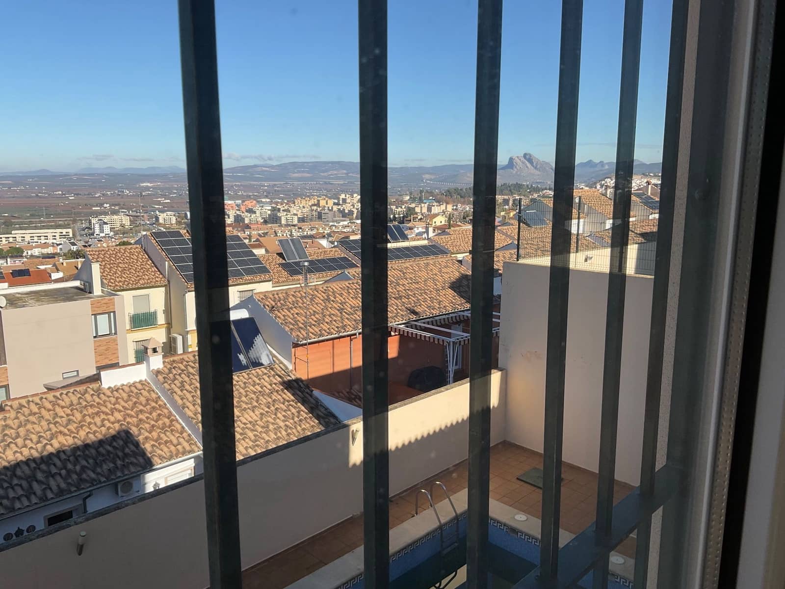 5 soverom Villa til salgs i Antequera med svømmebasseng garasje - € 420 000 (Ref: 9518412)