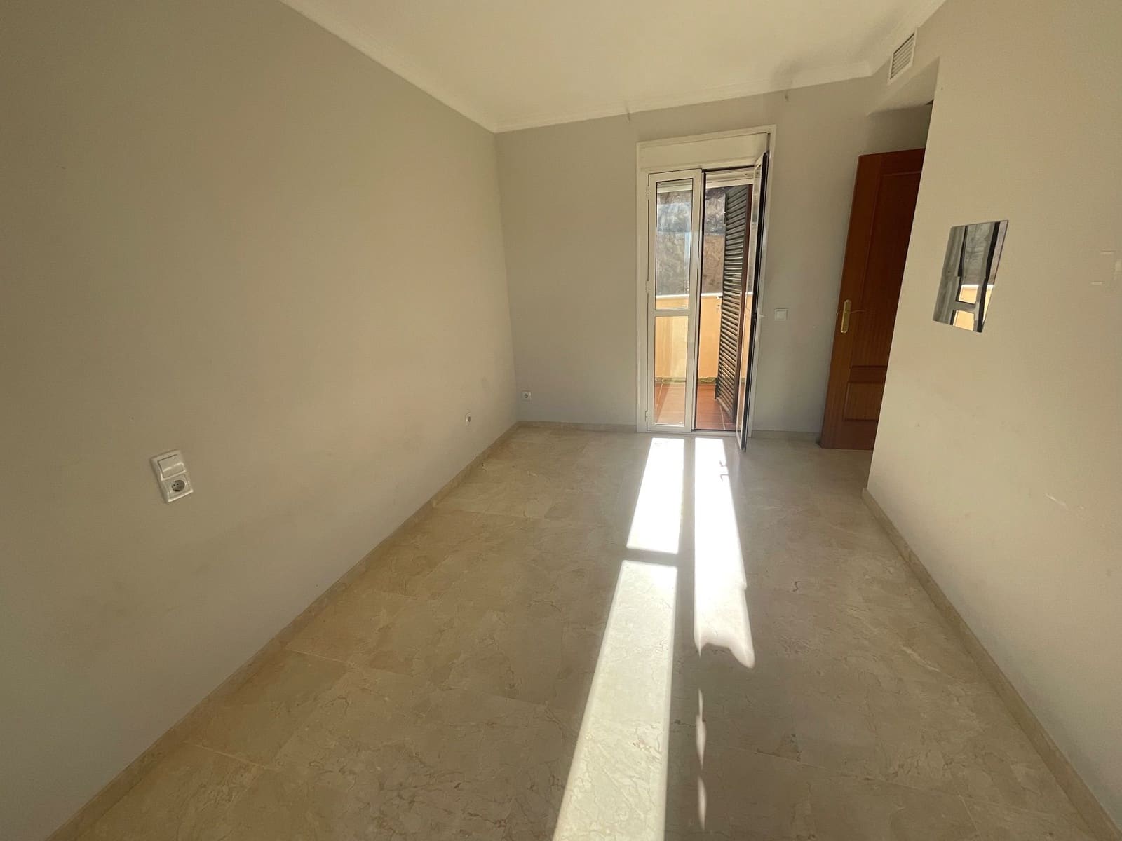 5 soverom Villa til salgs i Antequera med svømmebasseng garasje - € 420 000 (Ref: 9518412)