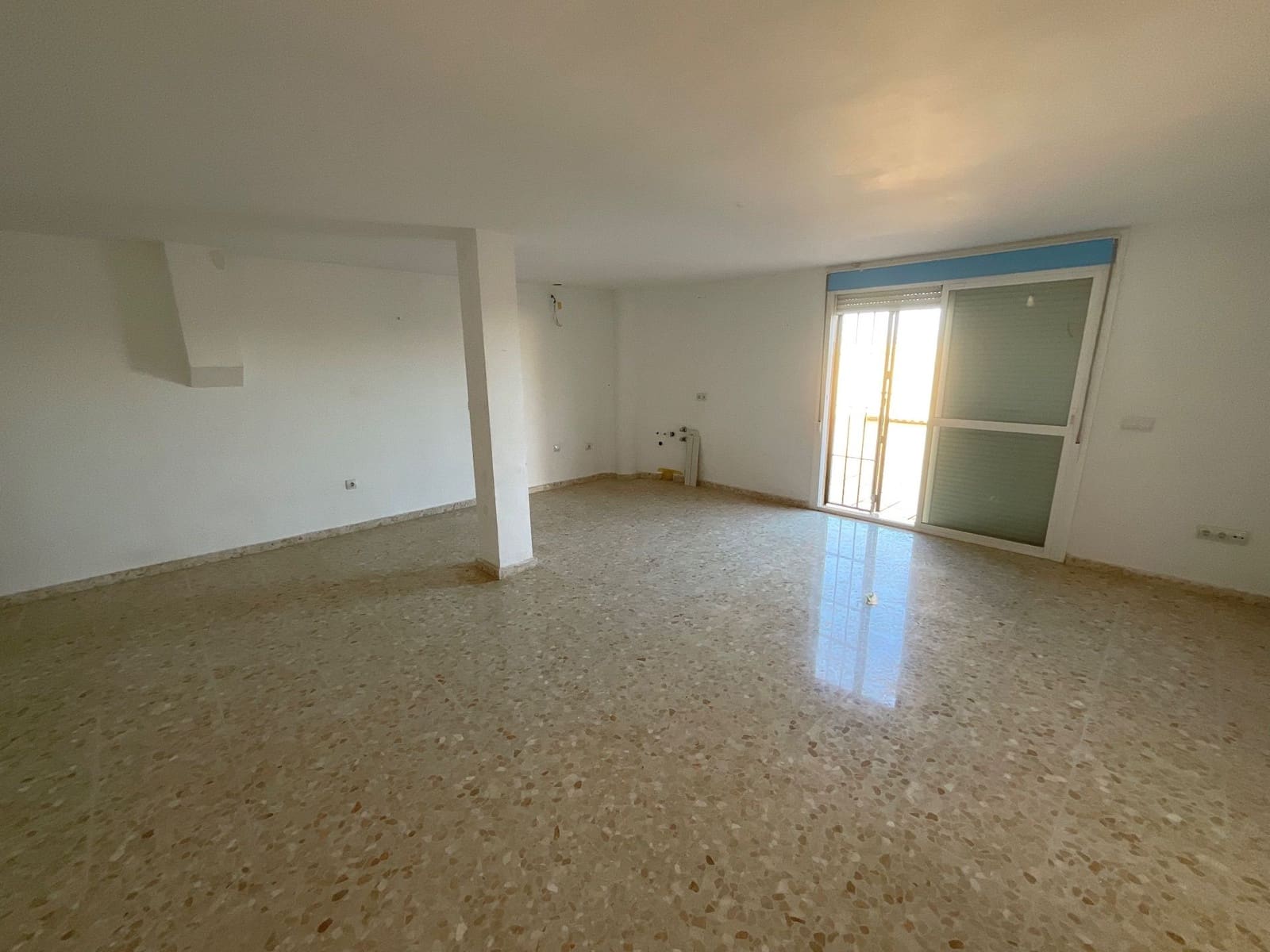 5 soverom Villa til salgs i Antequera med svømmebasseng garasje - € 420 000 (Ref: 9518412)