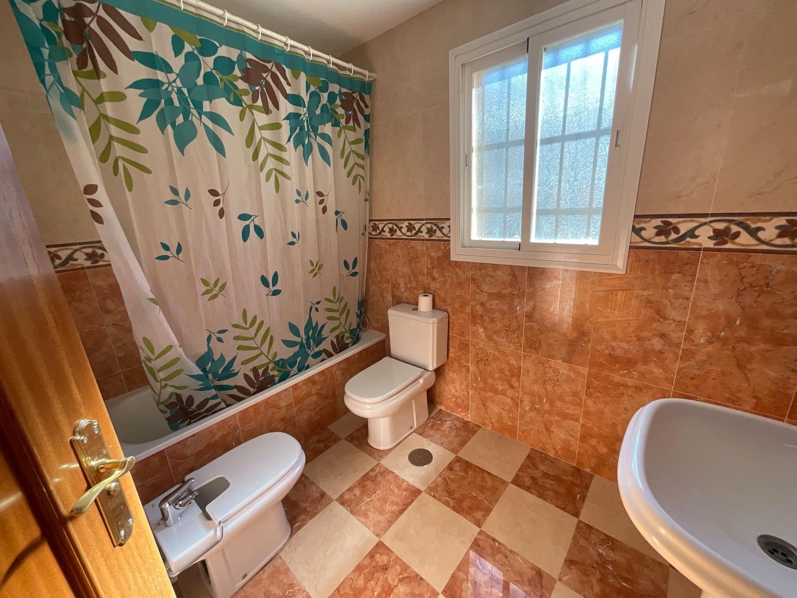 5 soverom Villa til salgs i Antequera med svømmebasseng garasje - € 420 000 (Ref: 9518412)