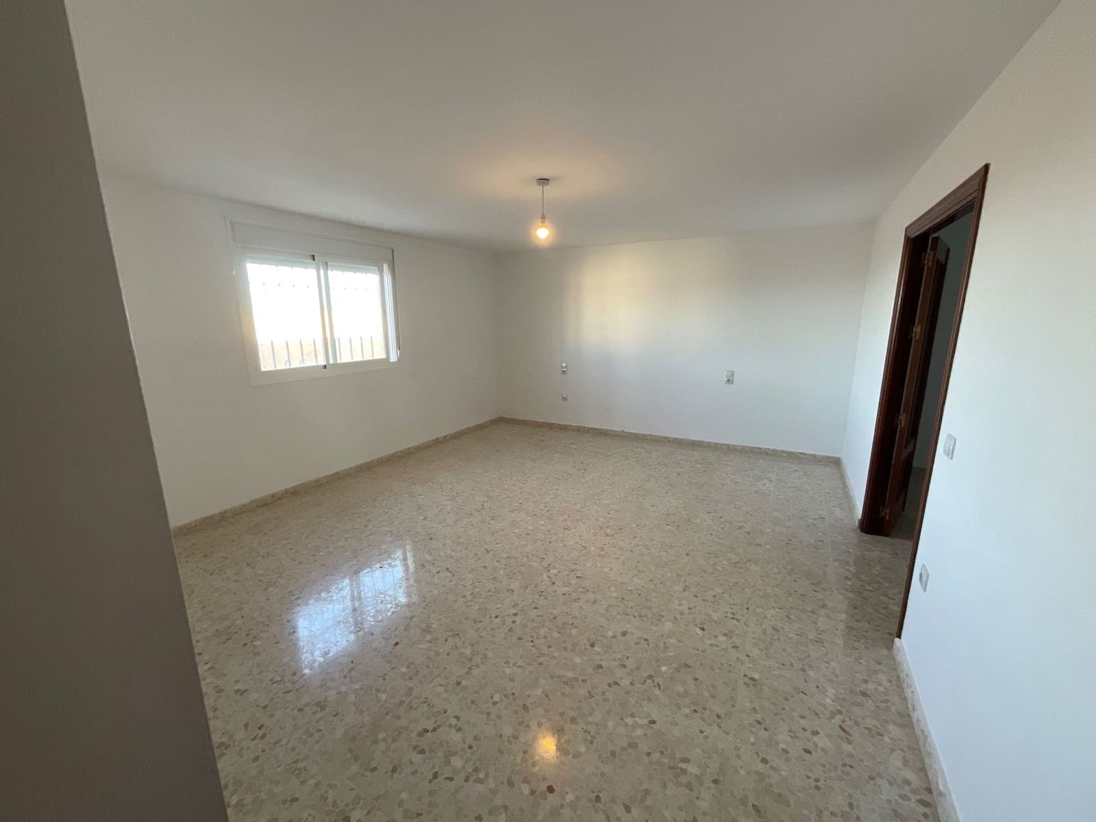 5 soverom Villa til salgs i Antequera med svømmebasseng garasje - € 420 000 (Ref: 9518412)