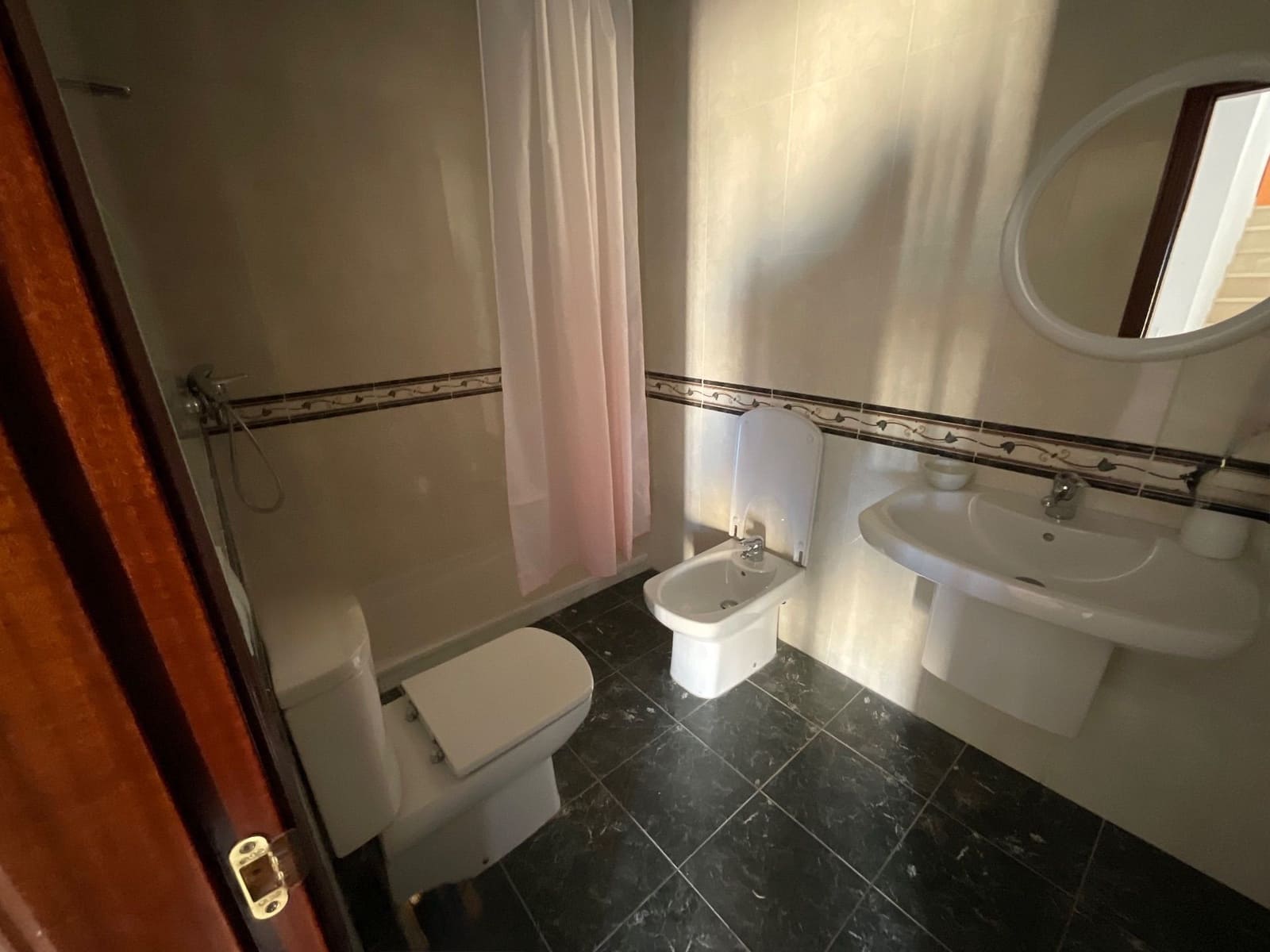 5 soverom Villa til salgs i Antequera med svømmebasseng garasje - € 420 000 (Ref: 9518412)