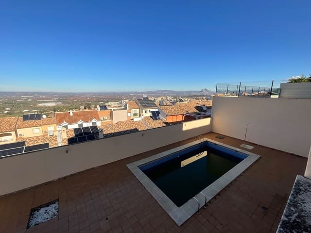 5 soverom Villa til salgs i Antequera med svømmebasseng garasje - € 420 000 (Ref: 9518412)