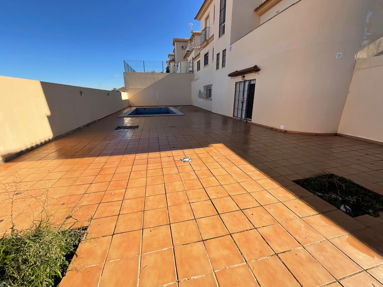 5 soverom Villa til salgs i Antequera med svømmebasseng garasje - € 420 000 (Ref: 9518412)