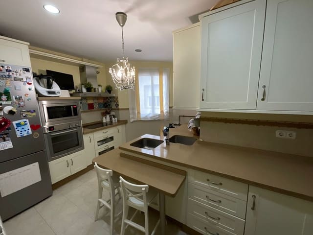 3 Zimmer Wohnung zu verkaufen in Antequera mit Garage - 245.000 € (Ref: 9607153)