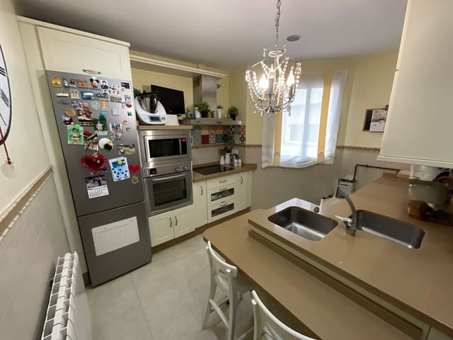 3 Zimmer Wohnung zu verkaufen in Antequera mit Garage - 245.000 € (Ref: 9607153)