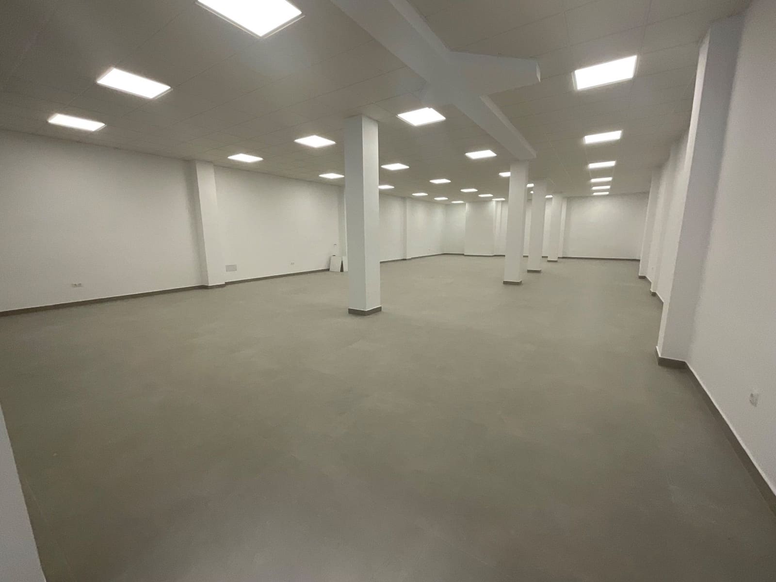 Gewerbe zu vermieten in Antequera - 1.900 € (Ref: 9647649)