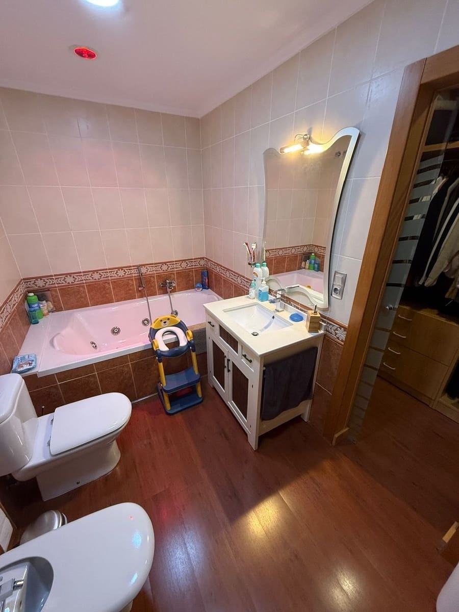 3 bedroom Flat for sale in Antequera - € 239,000 (Ref: 9694650)