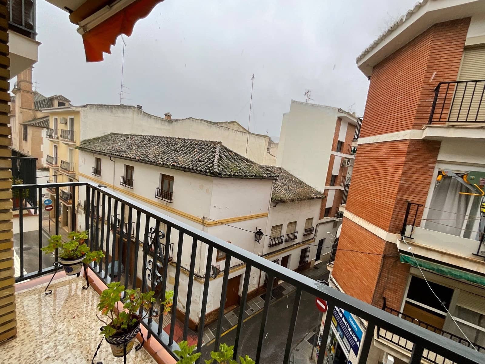 4 bedroom Flat for sale in Antequera - € 217,000 (Ref: 9711047)
