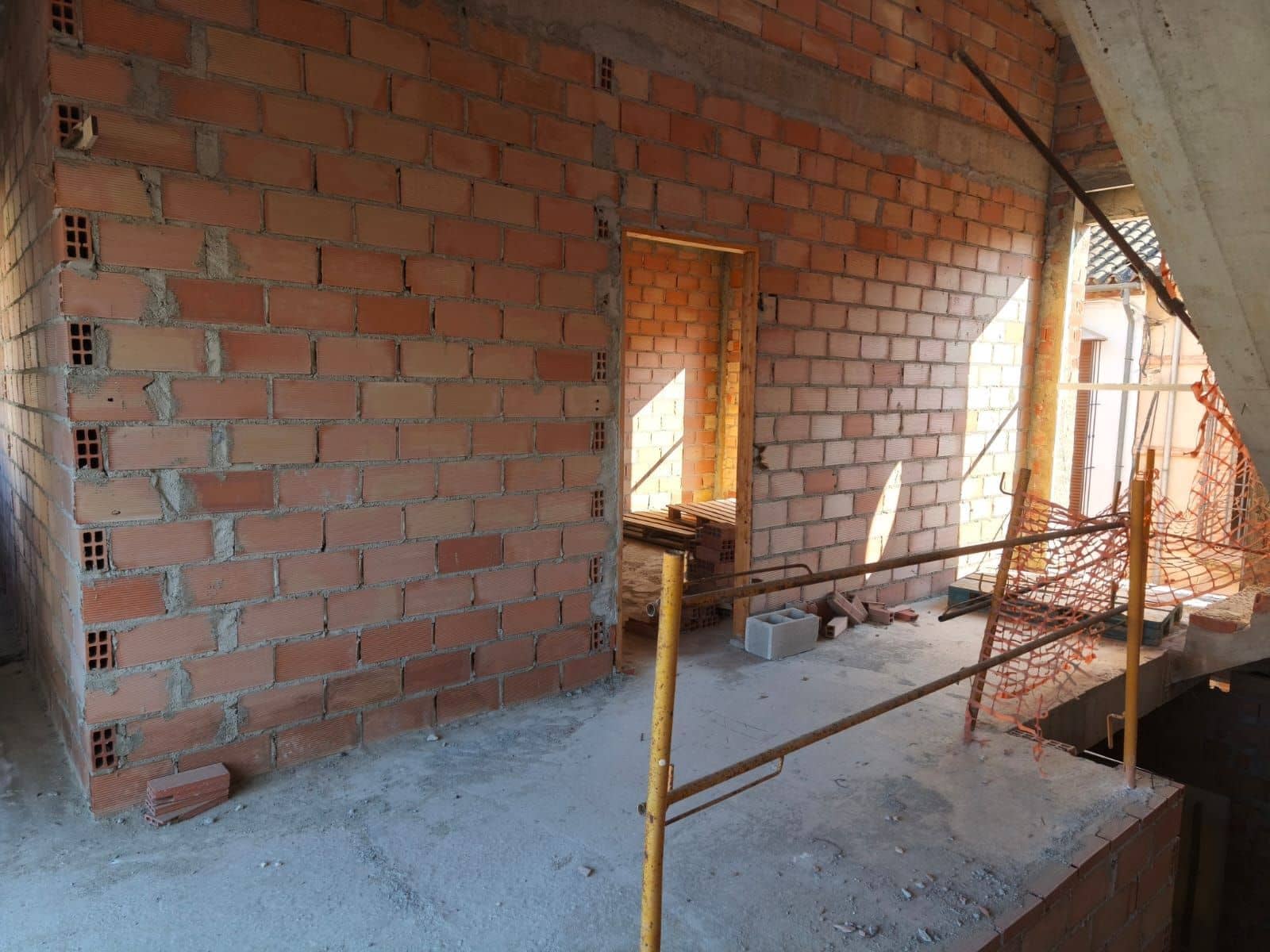 6 bedroom Villa for sale in Antequera with pool garage - € 435,000 (Ref: 9790210)