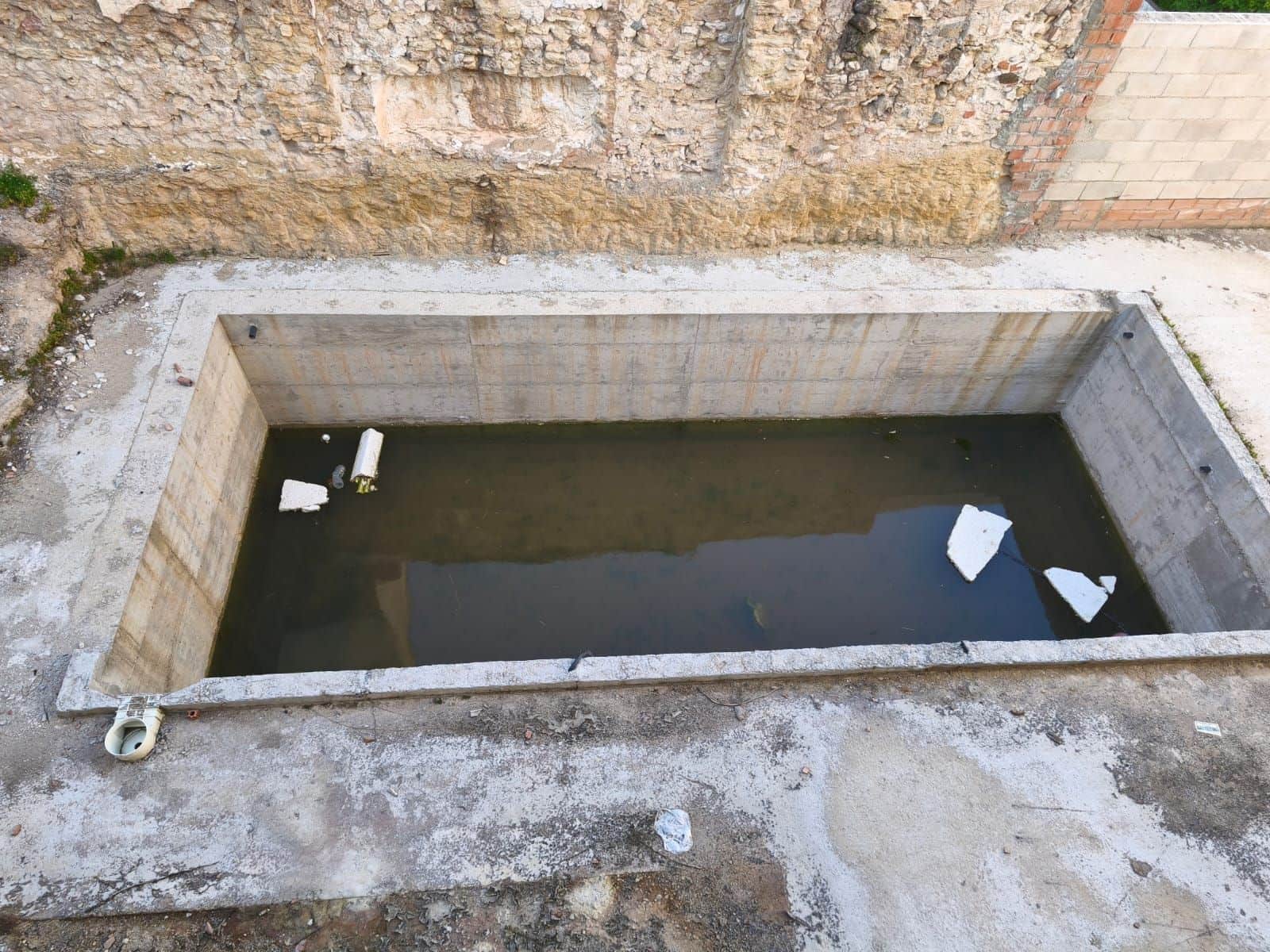 6 bedroom Villa for sale in Antequera with pool garage - € 435,000 (Ref: 9790210)