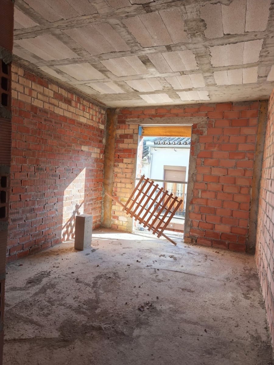 6 bedroom Villa for sale in Antequera with pool garage - € 435,000 (Ref: 9790210)